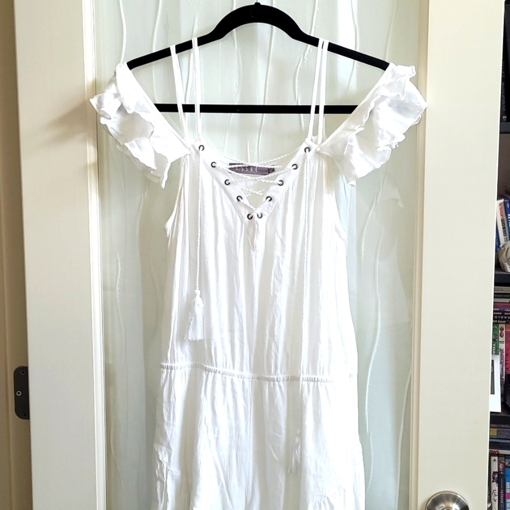 Essue Boho Laceup Front Romper